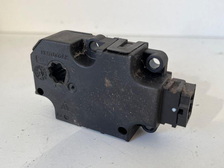 AUDI A6 C7/4G (2010-2020) Salona sildītāja vadības vārsti CZ1139300856,ZBAT0045D08 18215000