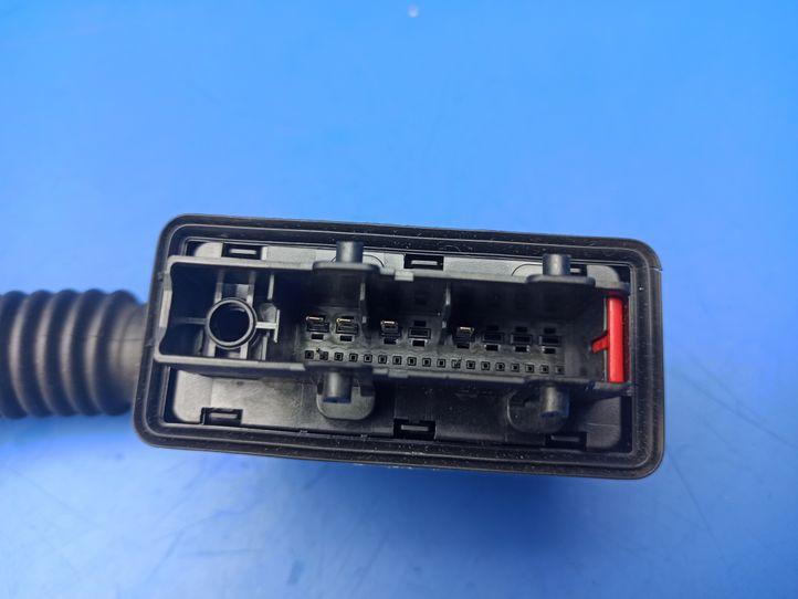 MERCEDES-BENZ Aizmugurējo labo durvju elektroinstalācija A2055409406,KB376001,A0009824509 17971418