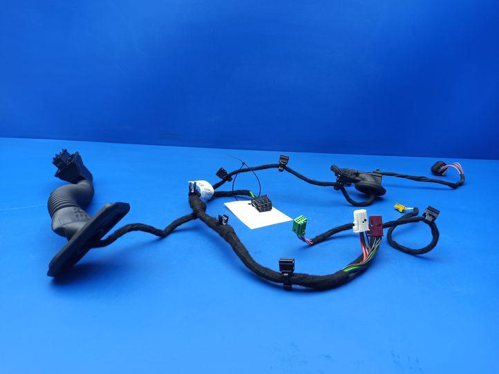 MERCEDES-BENZ Aizmugurējo labo durvju elektroinstalācija A2055409406,KB376001,A0009824509 17971418