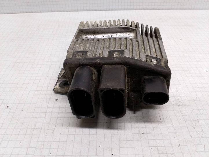 VOLKSWAGEN Transporter T5 (2003-2015) Dzesēšanas ventilatora relejs 7H0959507 18014449