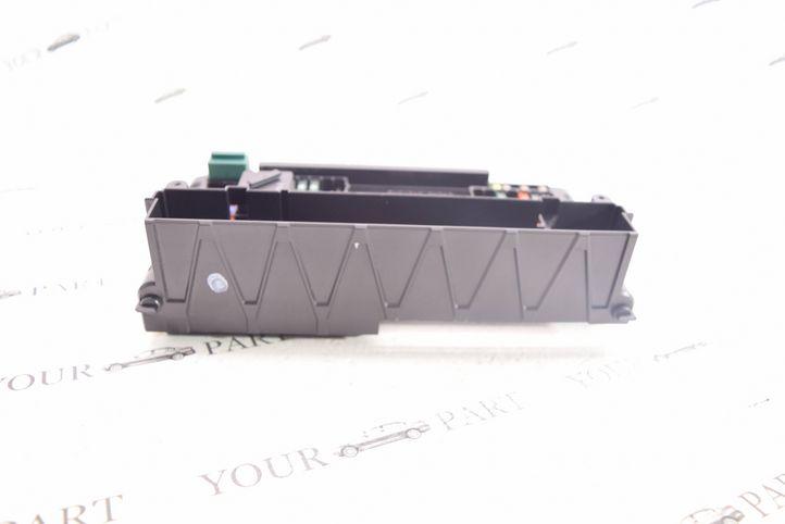 BMW X3 F25 (2010-2017) Drošinātāju kārba 9210863 18234681