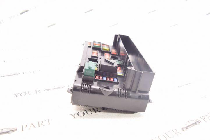 BMW X3 F25 (2010-2017) Drošinātāju kārba 9210863 18234681