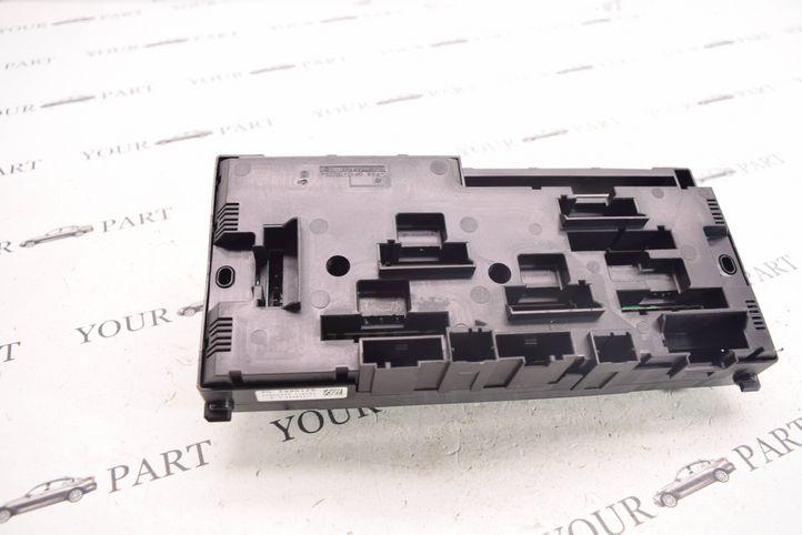 BMW X3 F25 (2010-2017) Drošinātāju kārba 9210863 18234681