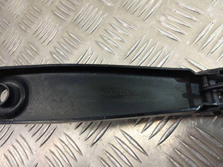 BMW 5 Series F10/F11 (2009-2017) Priekšējie stikla tīrītāji 7182459,7203156 18239315