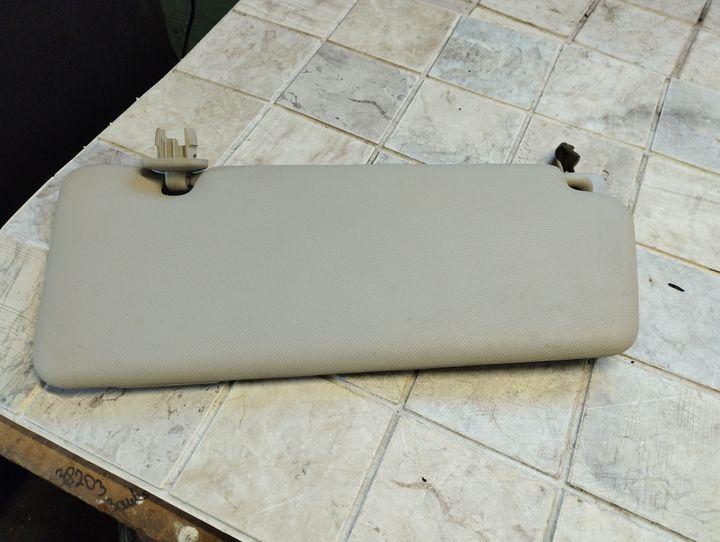 RENAULT Megane 3 generation (2008-2020) Left Side Sun Visor 18237719